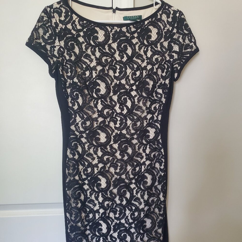 Ralph Lauren Dress Size 6 black and cream fitted lace, sheath boatneck